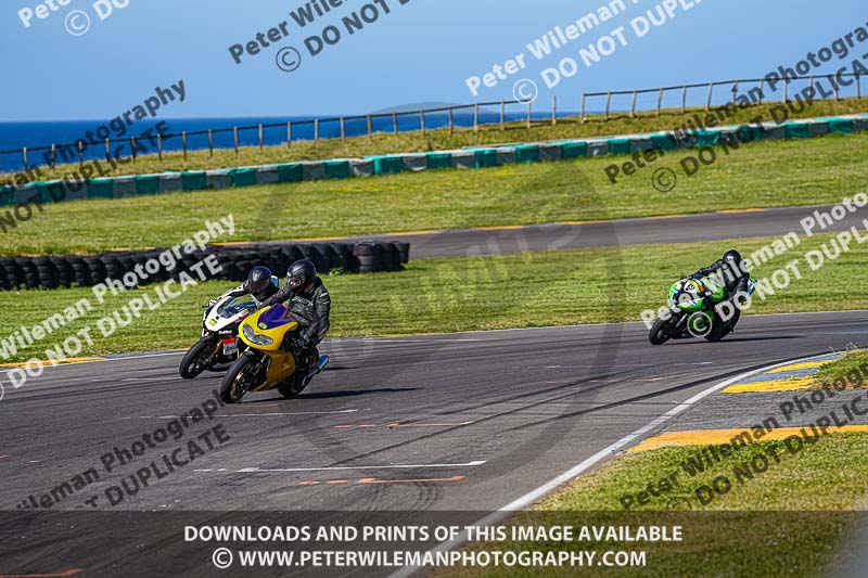 anglesey no limits trackday;anglesey photographs;anglesey trackday photographs;enduro digital images;event digital images;eventdigitalimages;no limits trackdays;peter wileman photography;racing digital images;trac mon;trackday digital images;trackday photos;ty croes